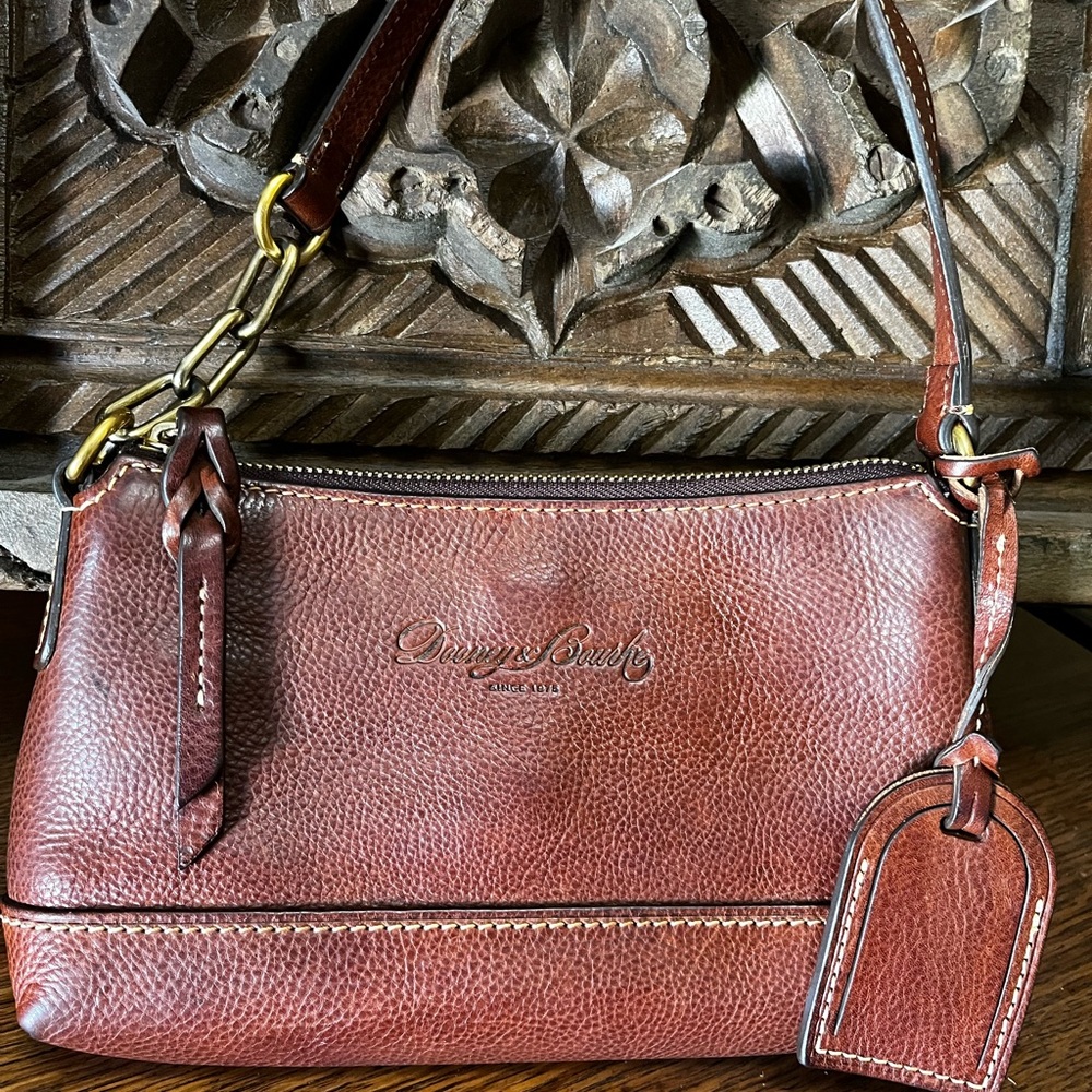 Dooney & Bourke Florentine Vacchetta Leather Chestnut Izzie Shoulder Bag AS IS